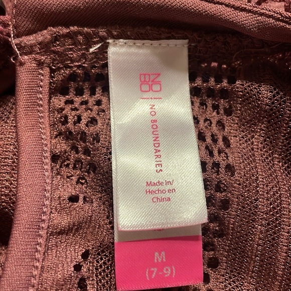 No Boundaries women’s medium 7 9 dress mini Mauve pink lace boho sleeveless - Picture 6 of 8